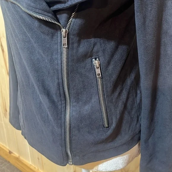 Cupcakes and Cashmere Grey Suede‎ Moto Jacket Size S - Picture 2 of 6